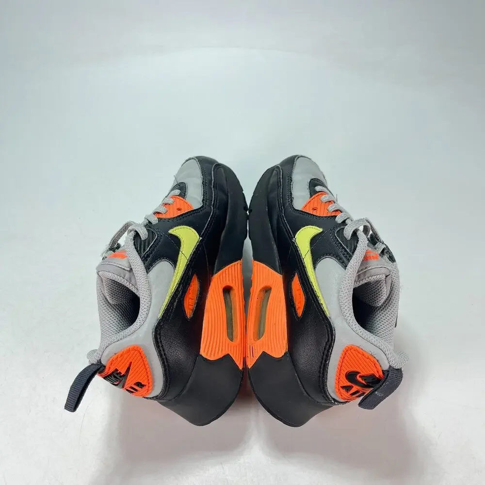 Nike Air Max 90 LTR Grey Hyper Crimson Black Sneakers IH1417-033 Youth Size 1.5Y